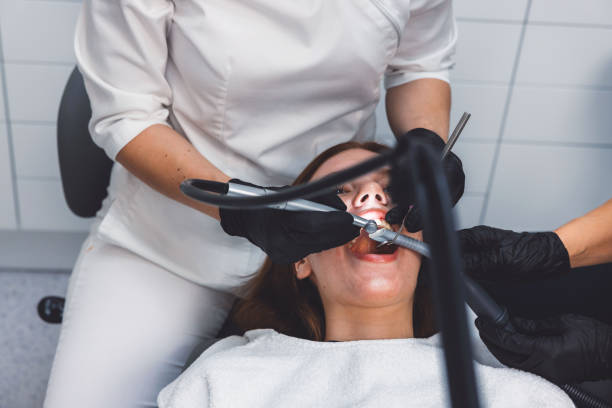 Best Emergency Tooth Extraction  in Coffeyville, KS